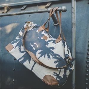 Alola Maui Weekender Bag